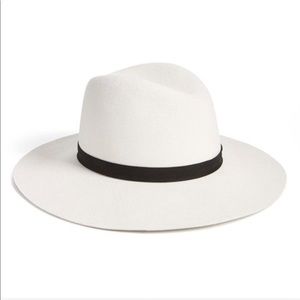 Janessa Leone fedora